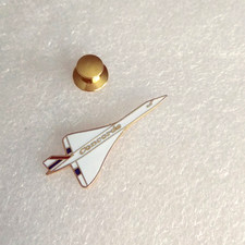 Pin's Lapel pin Enamel pins AVION SUPERSONIQUE LE CONCORDE AIR FRANCE EGF