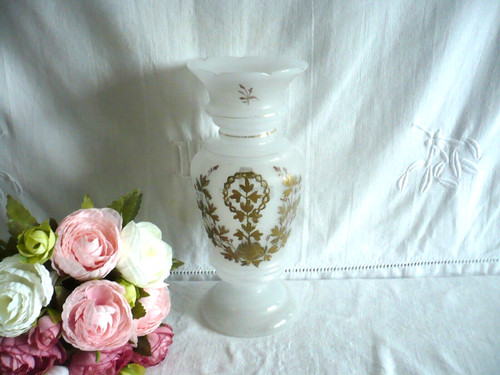 Ancien vase église opaline