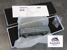 LS MODELS HO 1/87 réf 30677 WAGON EVS, HIS, SNCF, GRIS, BANDE JAUNE, PAROIS RENF