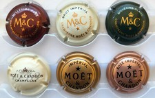 LOT 6 CAPSULES DE  CHAMPAGNE