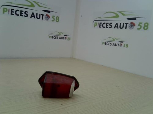 Feu arriere principal gauche