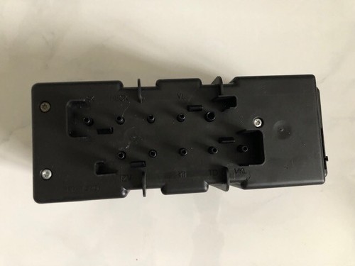 A2308000548 mercedes r230 - a2308000548,