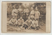 carte photo poilus 14 RI avec outils équerre chignole cisaille à barbelé scie