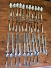 Ménagère 43 Pièces- Couvert En Métal Argenté Avec Poinçon