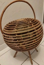 Ancienne Grande Travailleuse à Couture Ronde en Rotin Intérieur Tissu Vintage