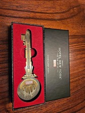 Clés collector - Disney Marvel hôtel - Réservée aux VIP