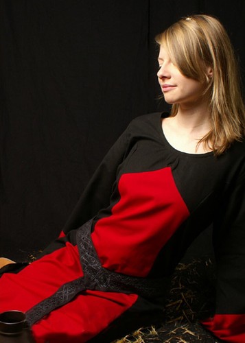 Larp robe aurora noir rouge - larp,