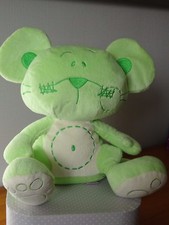 DOUDOU SOURIS VERTE ORCHESTRA  25 CM ASSISE   