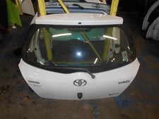 Malle/Hayon arriere TOYOTA