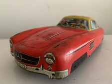 TRES RARE ANCIENNE VOITURE