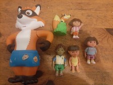 lot de figurines Dora /diego