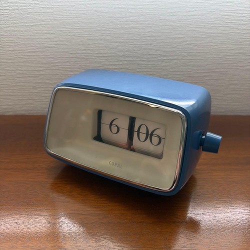 Copal flip clock caslon - copal,