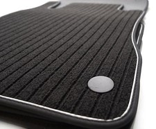 Tapis De Sol Mercedes GLA X156 Qualité Origine Moquette Noire 2400g/m² LUXE