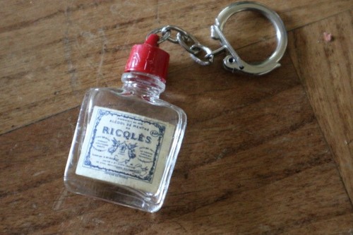Ancien porte cle - porte,