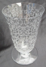 Vase cristal Baccarat Michelangelo decor arabesques epoque Art Deco crystal vase