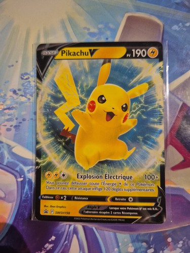 Carte pokémon pikachu - pokémon, v