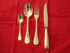 ménagère Christofle Perles 49 couverts en très bon état