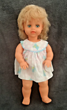 ANCIENNE POUPÉE BELLA