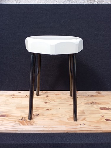 Ancien tabouret design vynco - design, "