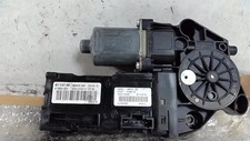 Moteur leve vitre avant gauche