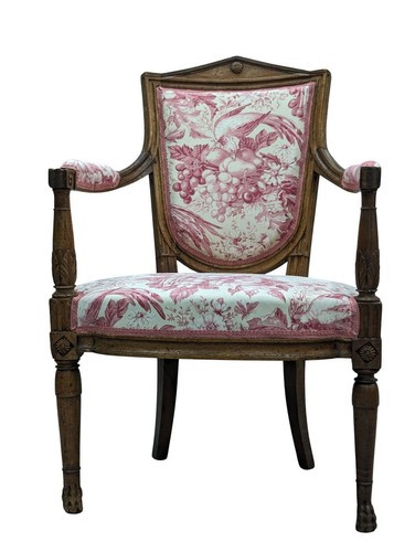 Série fauteuils en noyer - série,