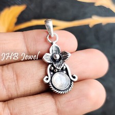 Pendentif unique en argent