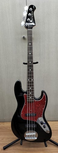 Guitare basse électrique