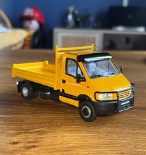 VÉHICULE NOREV - RENAULT