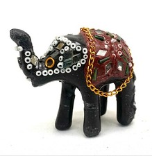 STATUE D'ÉLÉPHANT EN RESINE