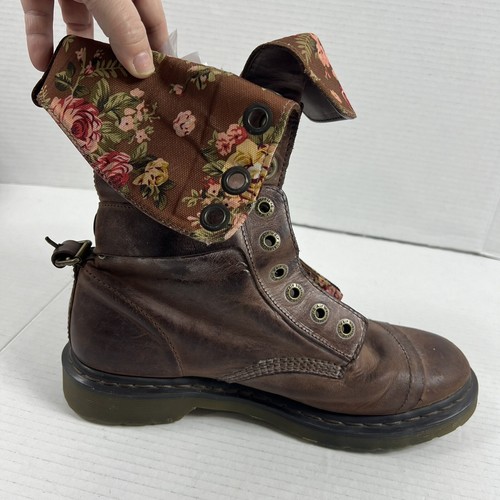 Martens left boot - dr,