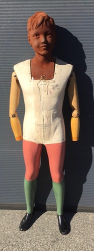 Mannequin vitrine ferry - de,
