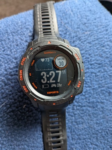 Garmin instinct esports - garmin,