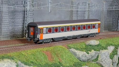 Models 40384 voiture - ls,