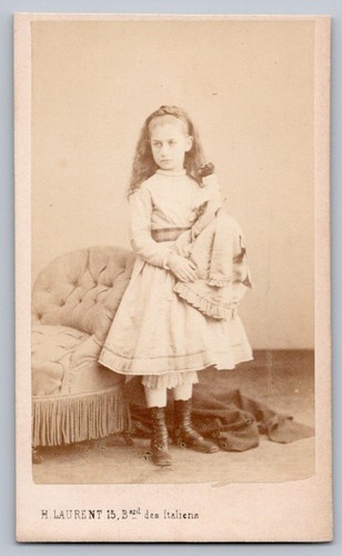 Cdv 1870 petite - fille, longs