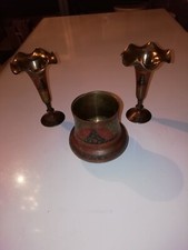 Garniture d'armoire ou de