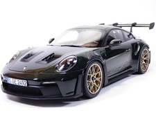 PORSCHE 911 - 992 GT3 RS vert