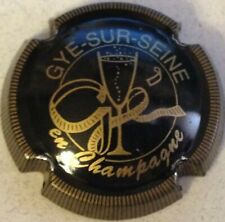 Capsule de champagne GYE SUR SEINE (7. noir striée)
