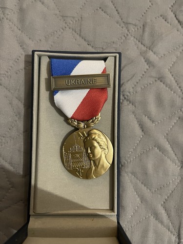Drago paris médaille ukraine - drago,