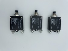 3 circuit breakers