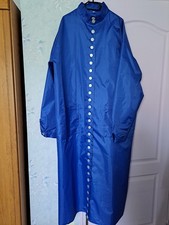 Blouse nylon semi épais, bleu roi à col officier haut  et ceinture à nouer