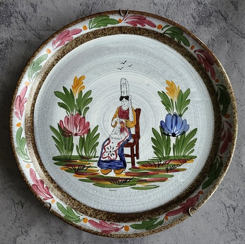 Rare assiette gres - gres, avec