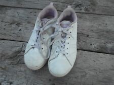 ADIDAS CUIR BLANCHES  ET ROSE ESPRIT STAN SMITH BUT NO STAN SMITH BE A 10€ ACH I