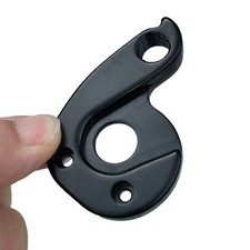 Cintre dérailleur arrière