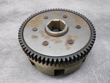 Cloche d'embrayage de CB125T