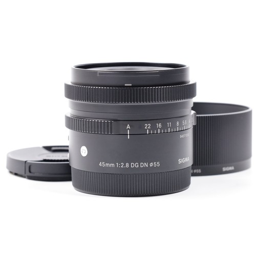 Sigma contemporary 45mm 8 - sigma, f2.8