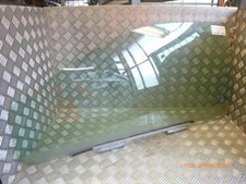 Vitre avant gauche RENAULT TWINGO 1 PHASE 3 7701467233