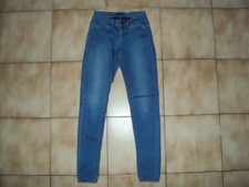Jeans en 34 (14 ans) pour fille en BE