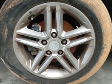 205/60/16 JANTE / 2646204 POUR