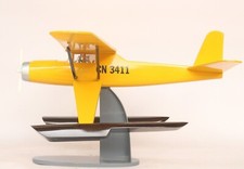 Très belle maquette d'avion