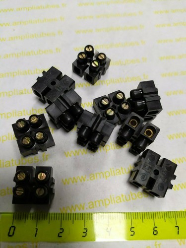 30x domino nylbloc - 2.5mm², /4